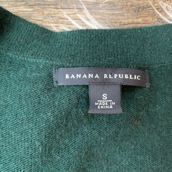 ❤️SOLD Banana Republic wool cashmere sweater - Picture 2 of 7